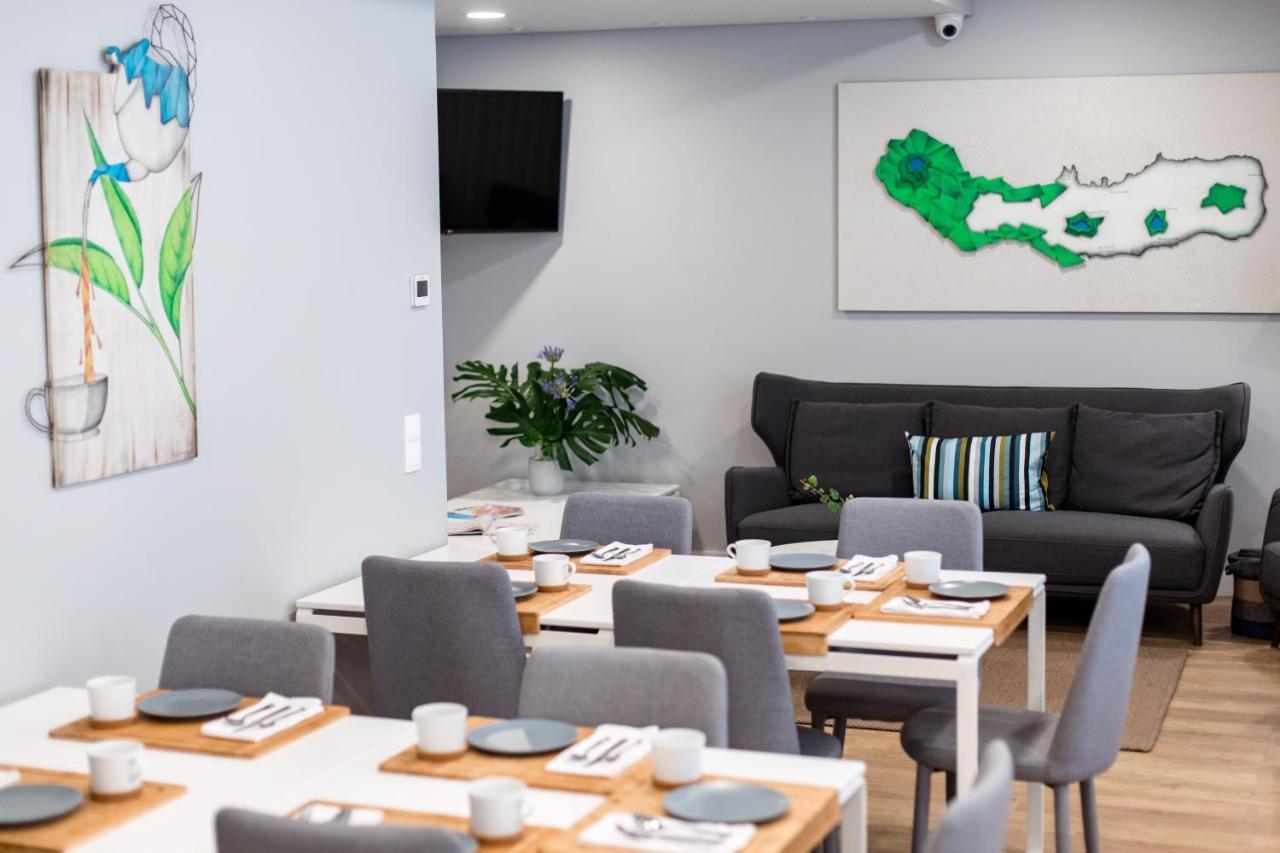 Ilha Hostel & Suites Ponta Delgada المظهر الخارجي الصورة