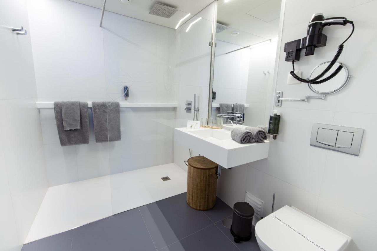 Ilha Hostel & Suites Ponta Delgada المظهر الخارجي الصورة